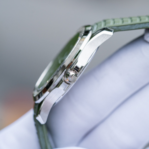 Alternative view of Patek Philippe Aquanaut 5267/200A-011