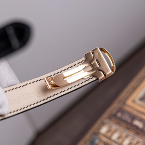 Alternative view of Cartier Tank W2609156 Americaine Large 18k Rose Gold
