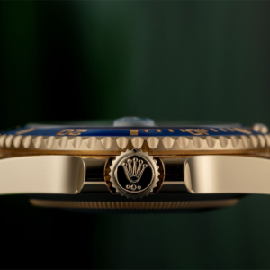 Alternative view of Rolex Submariner Date 126618LB-0002