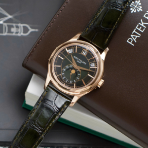 Alternative view of Patek Philippe Complications 5205R-011 Annual Calendar Moonphase Green Dial