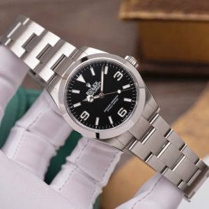Alternative view of Rolex Explorer 40 Oystersteel 224270-0001